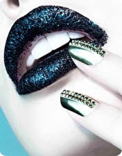 Accessoires beauté pour les fêtes, image Nail rock