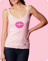 Tee-shirt Betsey Johnson contre le cancer