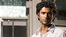 Mohinder Suresh - Sendhil Ramamurthy 