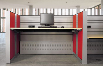 Bureau design réglable