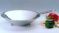 Un wok en aluminium